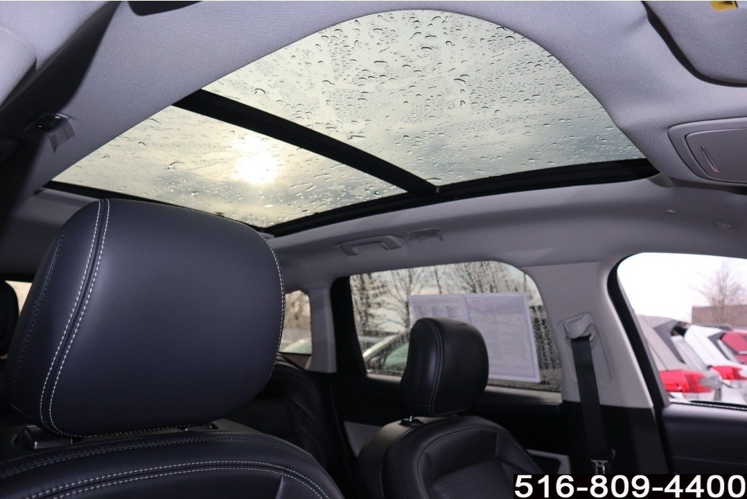 Used 2025 Lincoln Nautilus Reserve AWD/4WD image 27