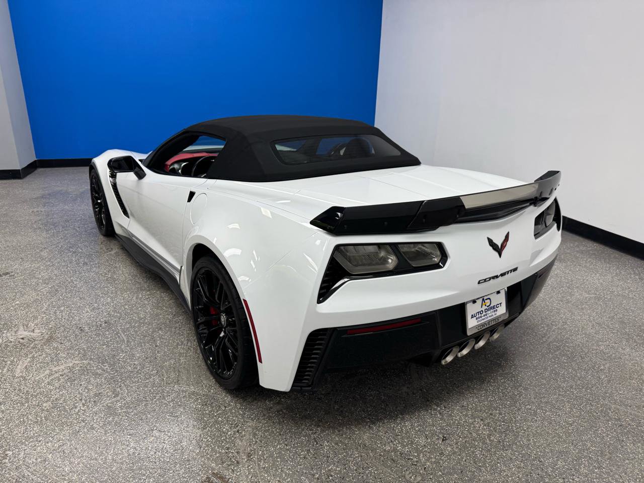 Used 2015 Chevrolet Corvette Z06 w/ 3LZ Preferred Equipment Group image 28