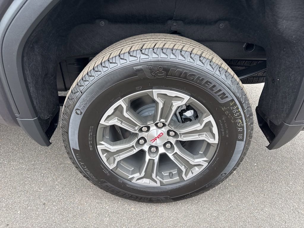 Used 2026 GMC Sierra 1500 SLT image 36