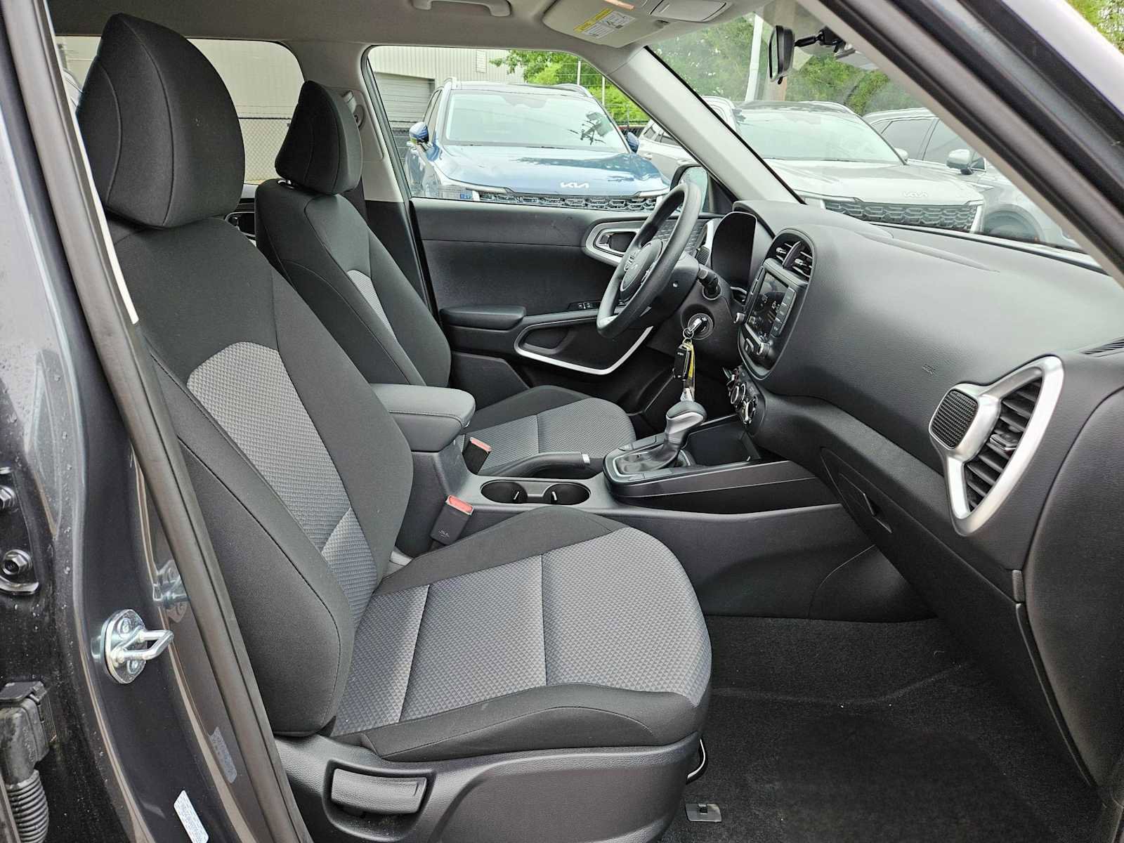 Certified 2025 Kia Soul LX FWD image 17
