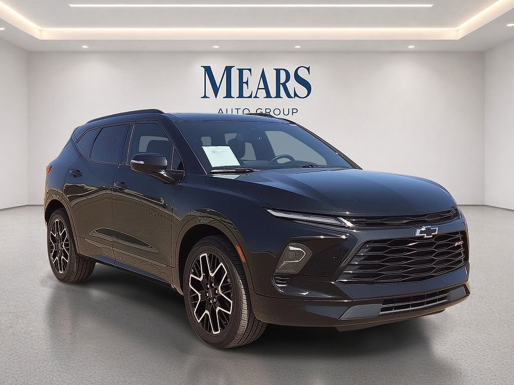 Used 2023 Chevrolet Blazer RS FWD image 7