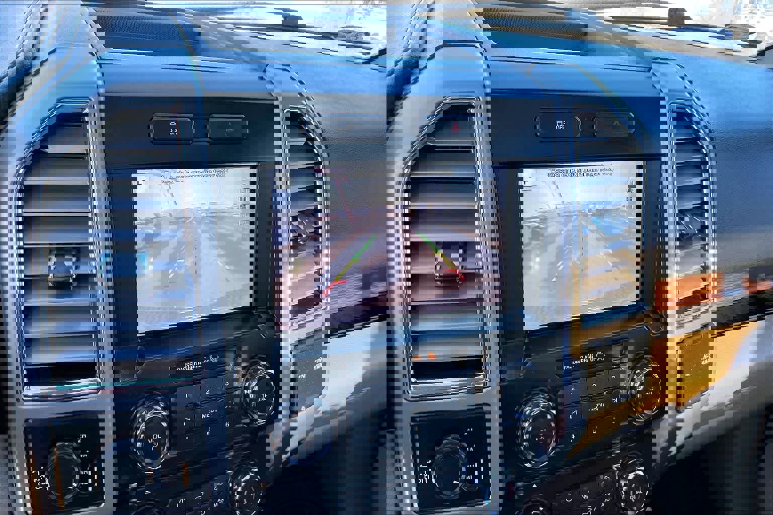 Used 2016 Ford F150 Lariat image 24