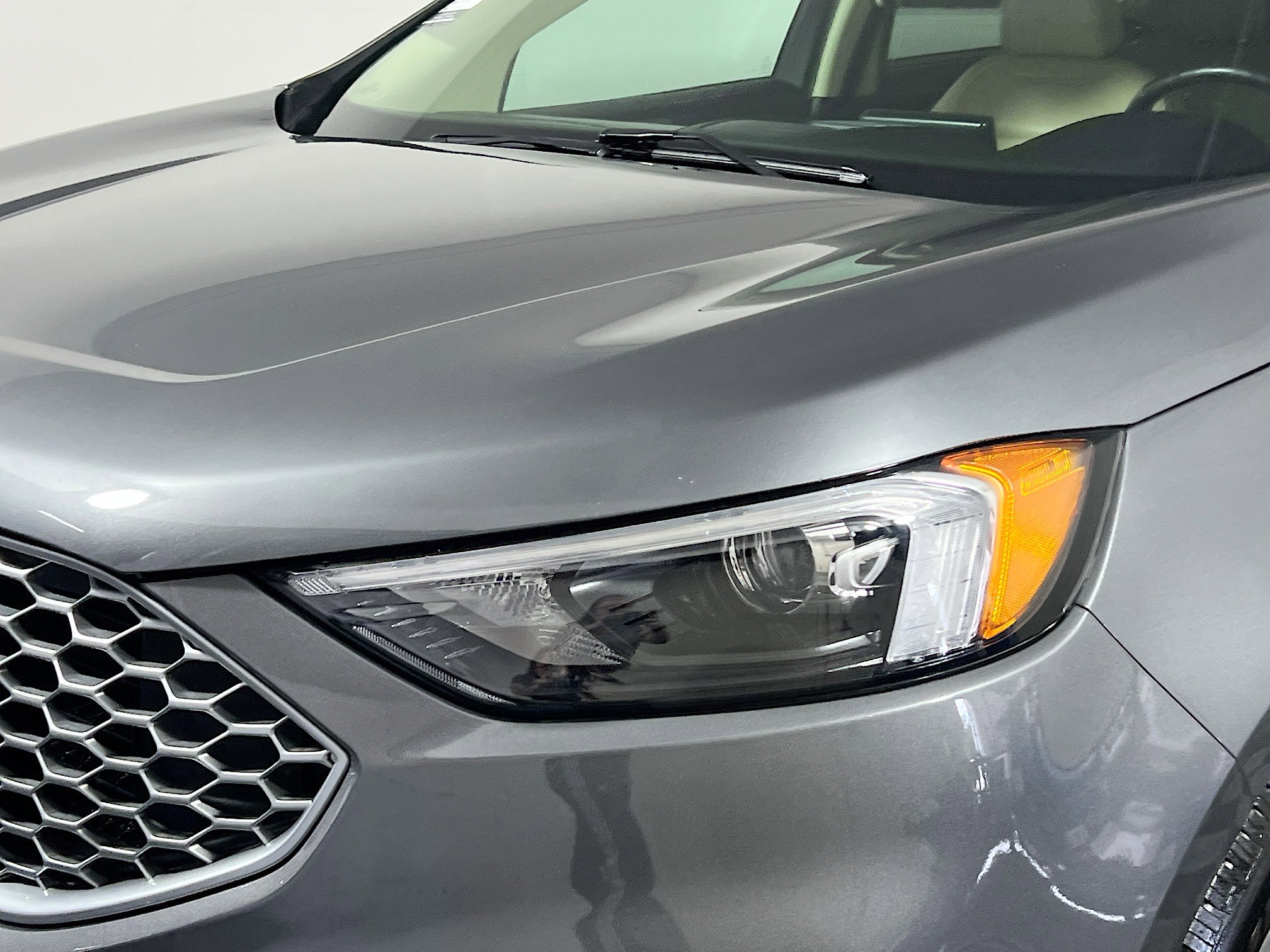 Used 2024 Ford Edge SEL image 11