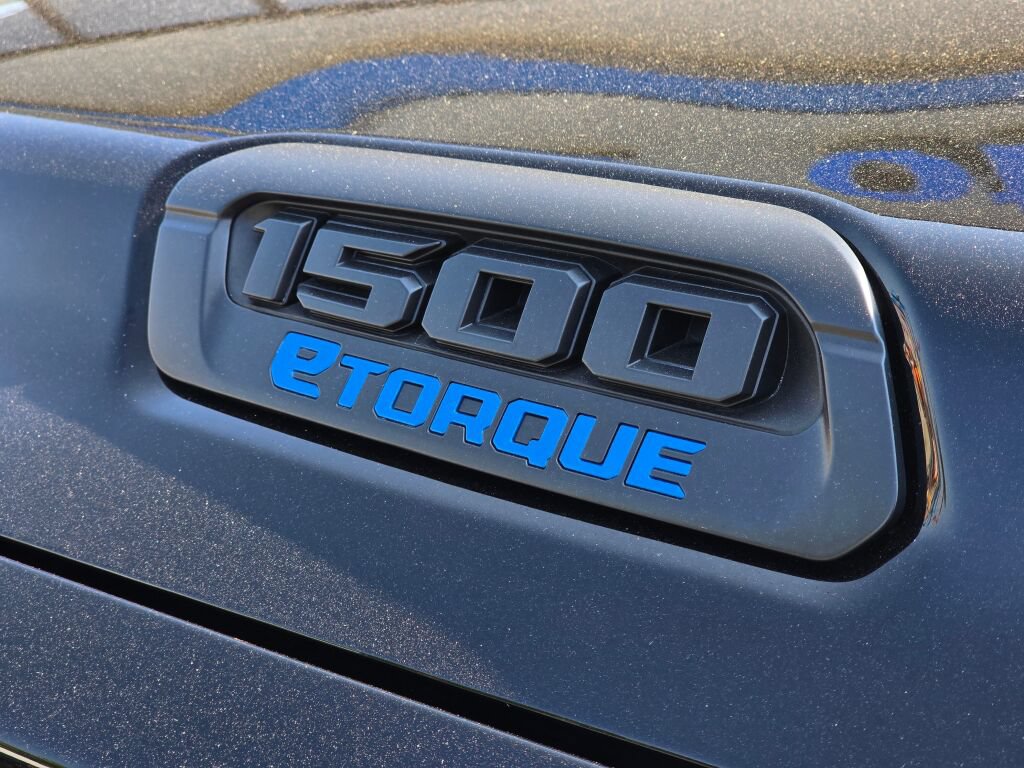 Used 2025 RAM 1500 Tradesman AWD/4WD image 13
