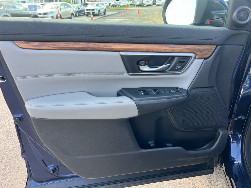 Used 2017 Honda CR-V EX-L image 9