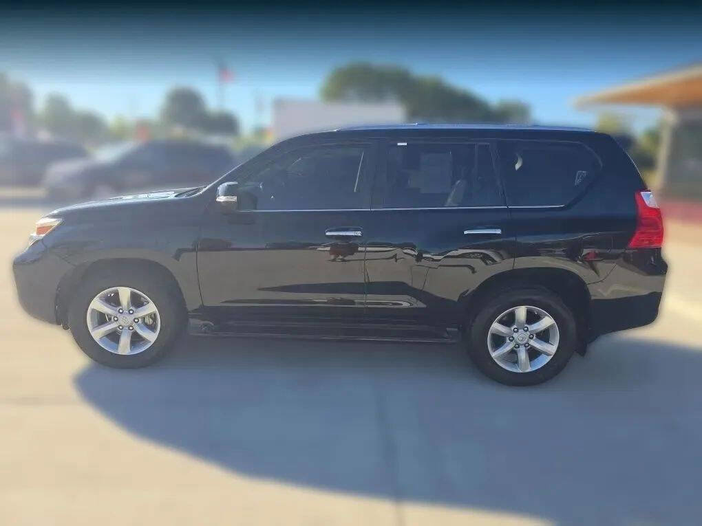 Used 2010 Lexus GX 460 image 4