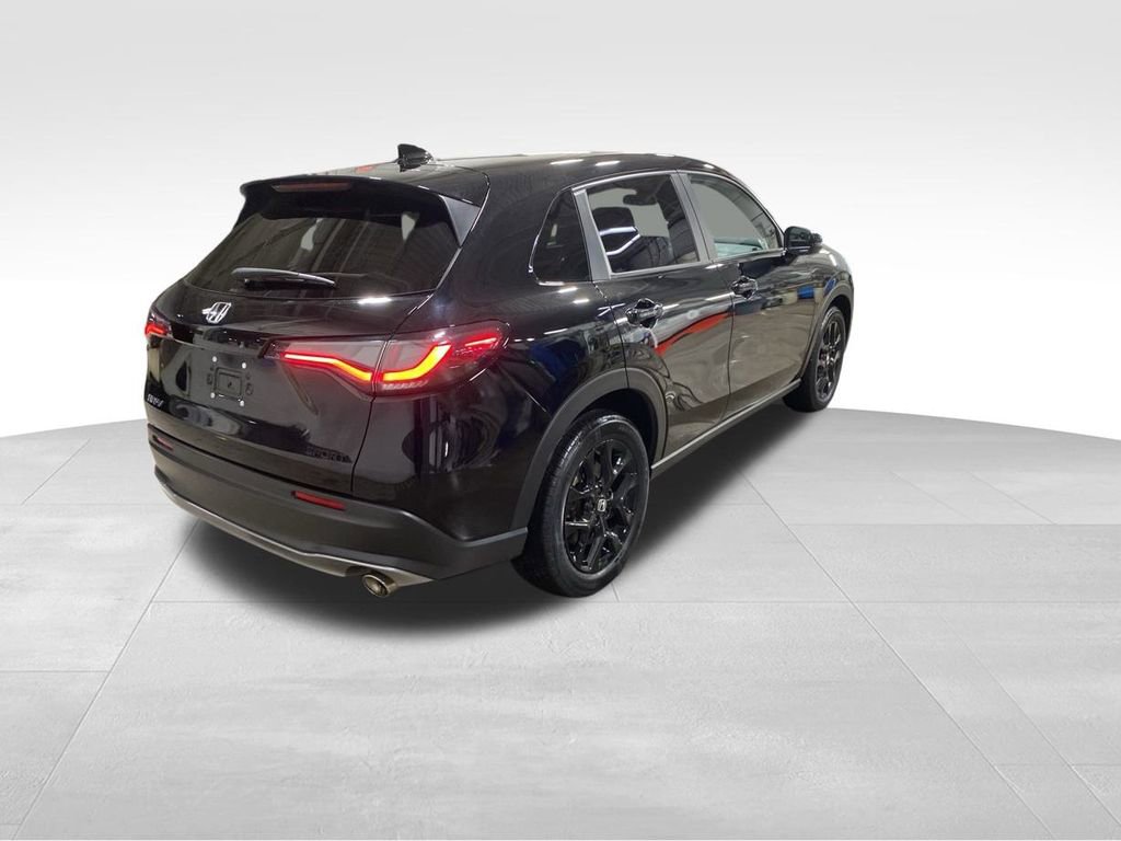 Certified 2024 Honda HR-V Sport image 9