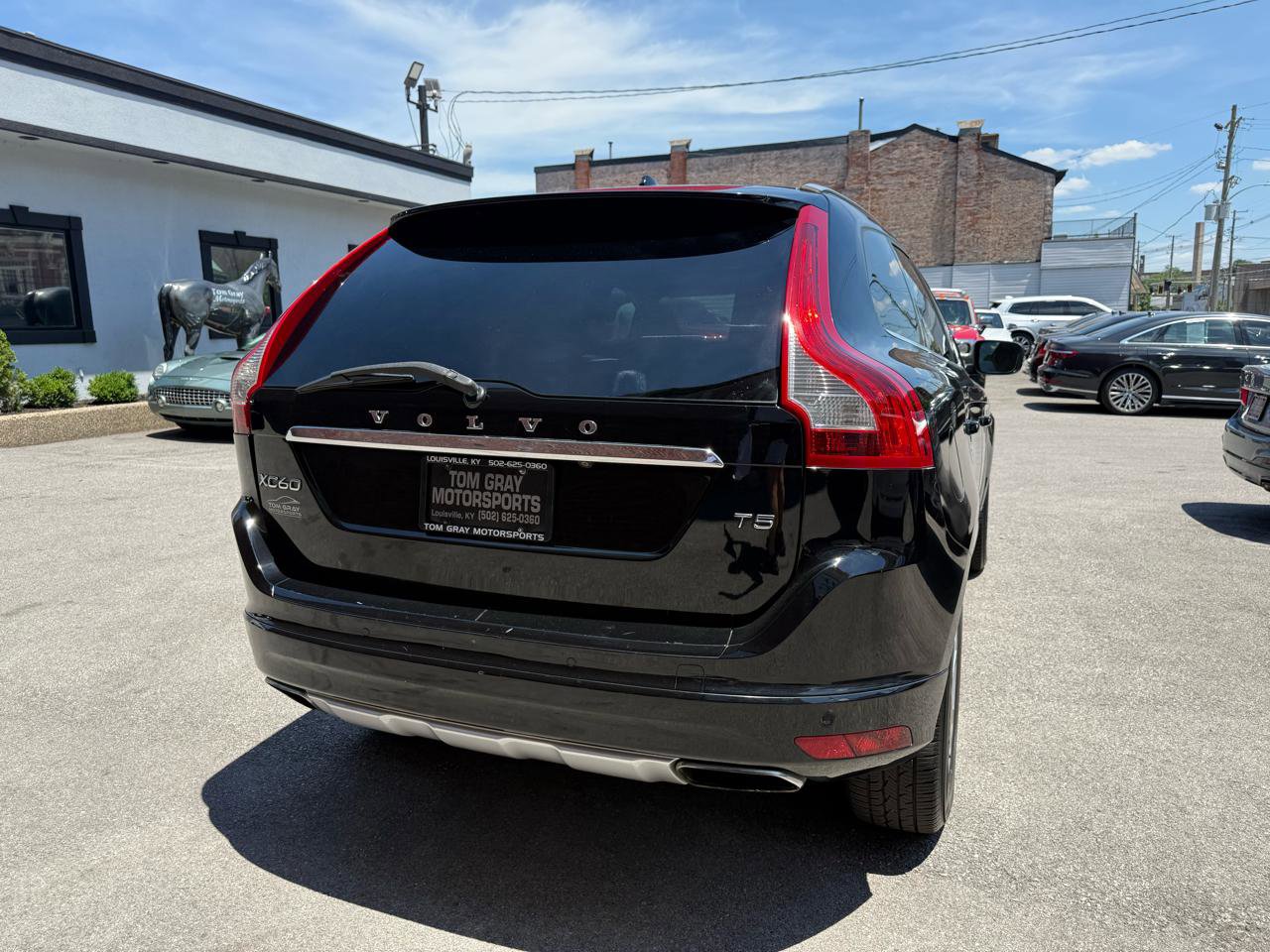 Used 2015 Volvo XC60 T5 Platinum FWD image 3