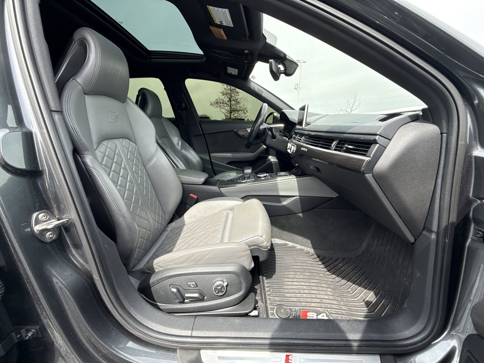 Used 2018 Audi S4 Prestige w/ Prestige Package AWD/4WD image 26