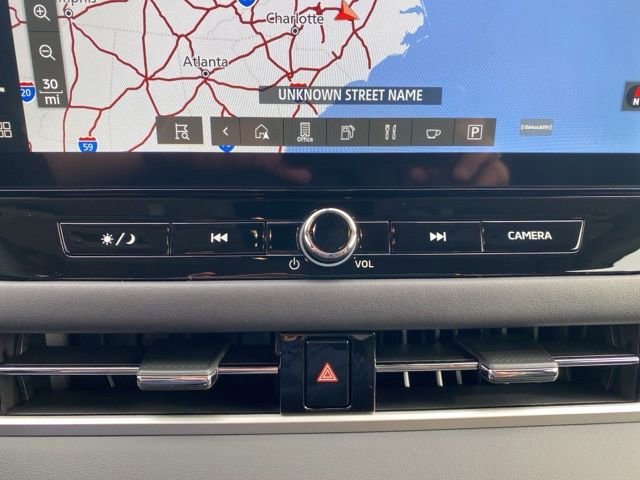 New 2025 Mitsubishi Outlander SE image 28