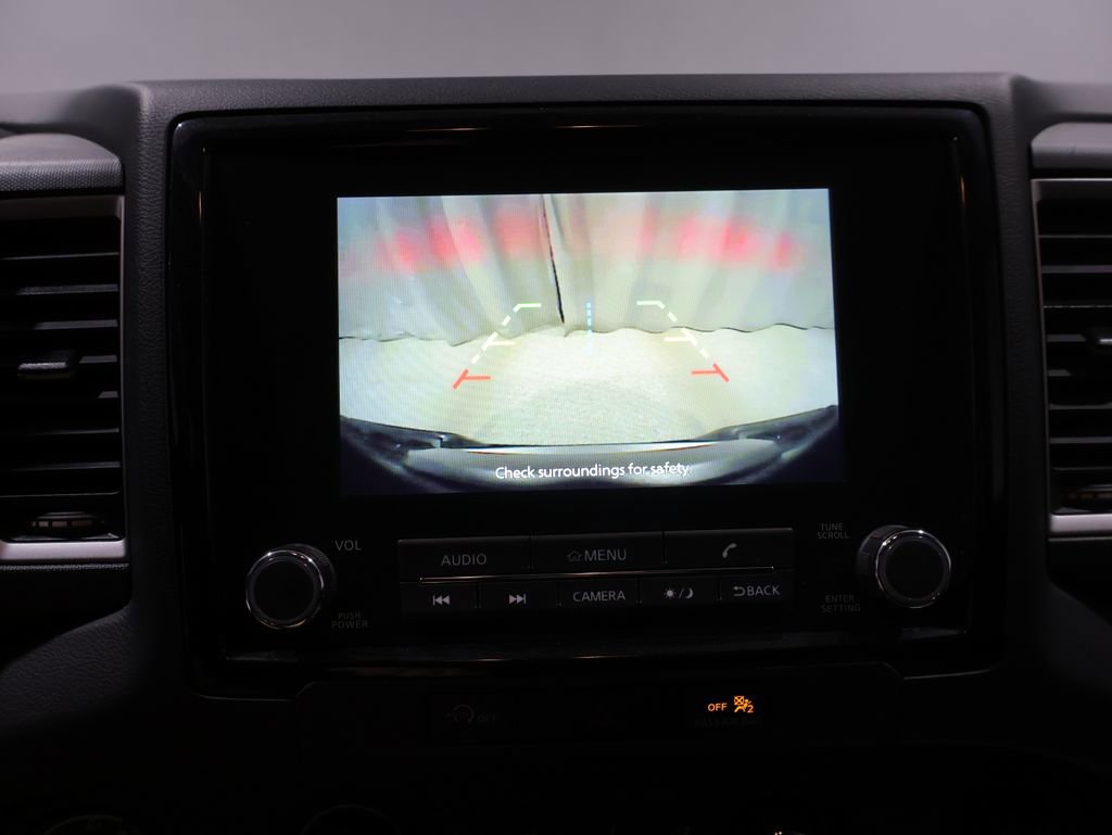 Used 2024 Nissan Frontier SV image 27