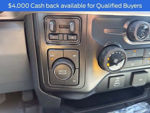 New 2026 Ford F550 4x4 Regular Cab Super Duty image 36