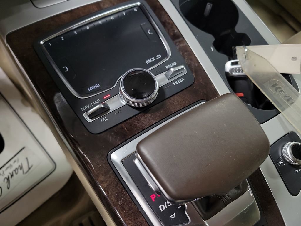 Used 2019 Audi Q7 2.0T Premium w/ Cold Weather Package image 16