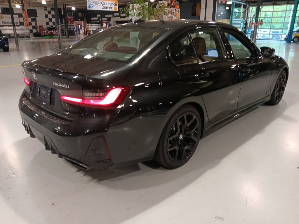 Used 2025 BMW M340i xDrive w/ Premium Package AWD/4WD image 11