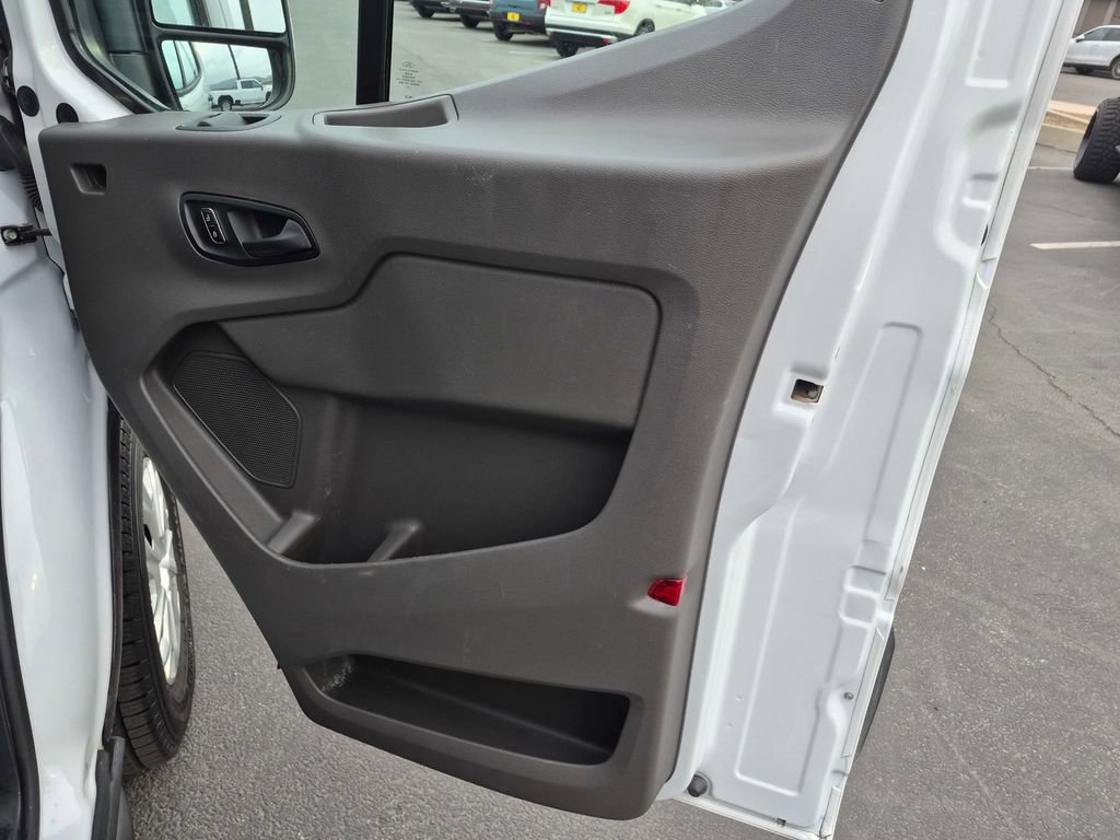 Used 2024 Ford Transit 350 XLT image 18