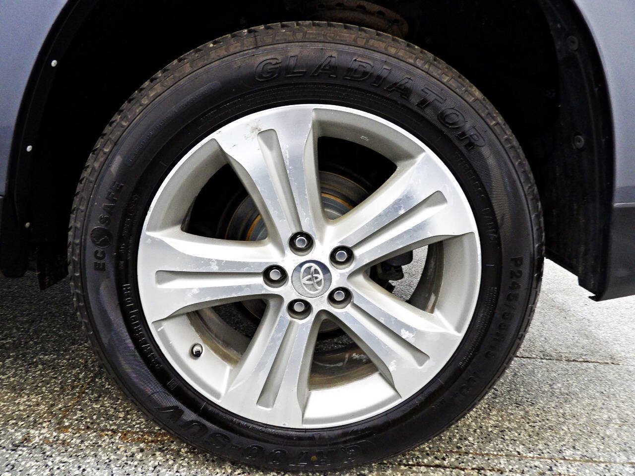 Used 2012 Toyota Highlander Limited w/ Tow Pkg AWD/4WD image 23
