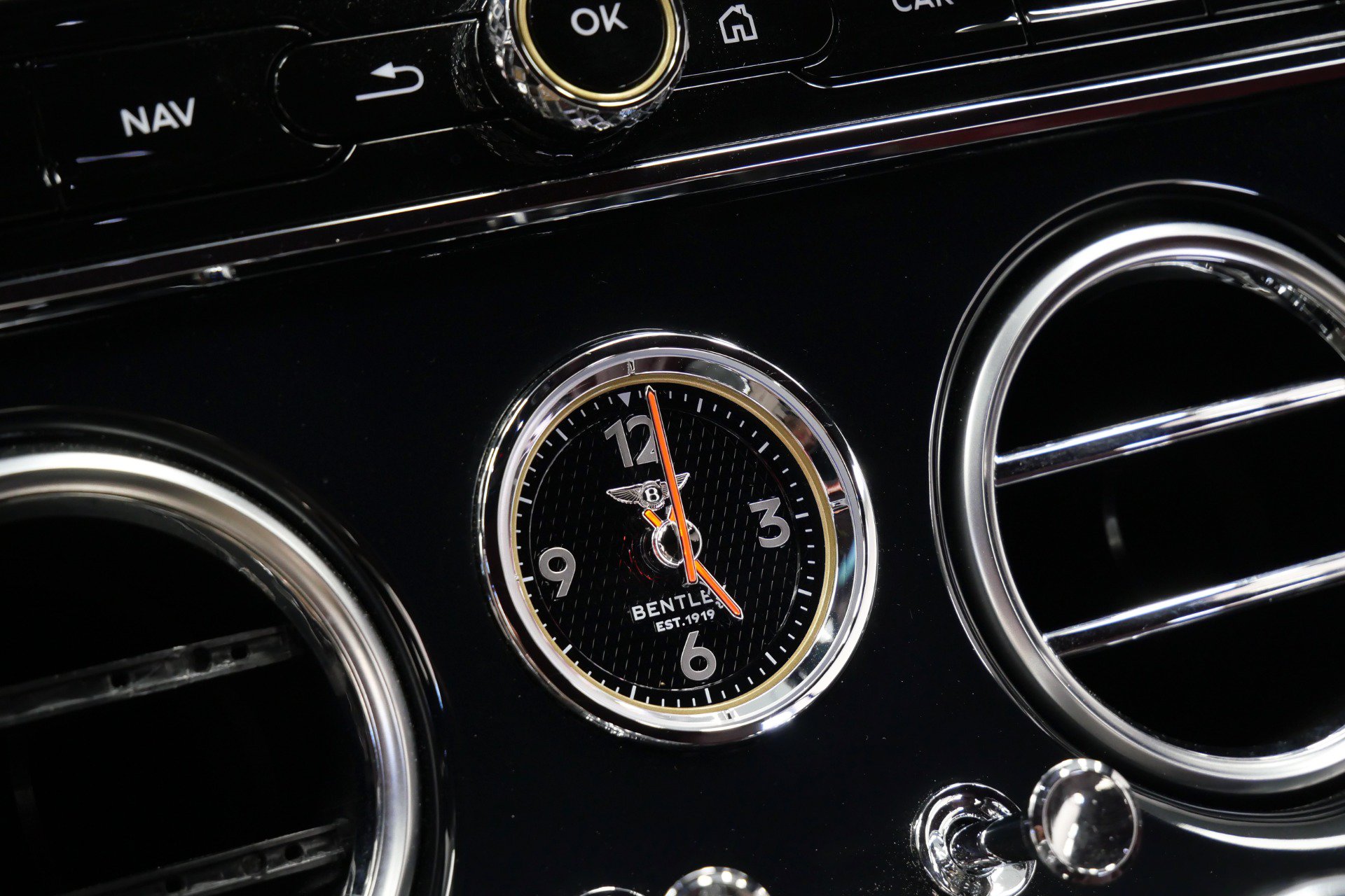 Used 2020 Bentley Continental GT V8 First Edition AWD/4WD image 26