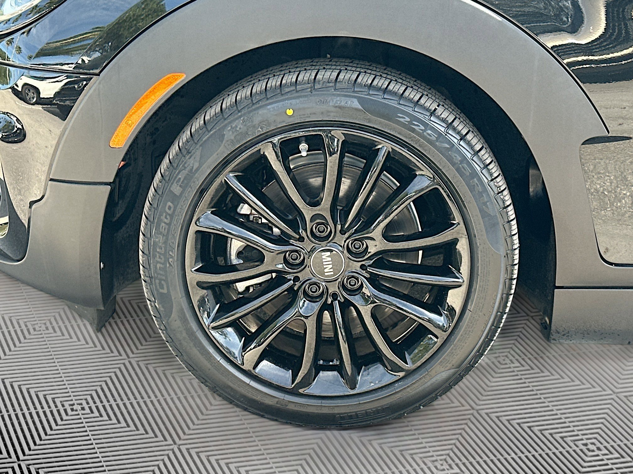 Used 2024 MINI Cooper Clubman S image 38