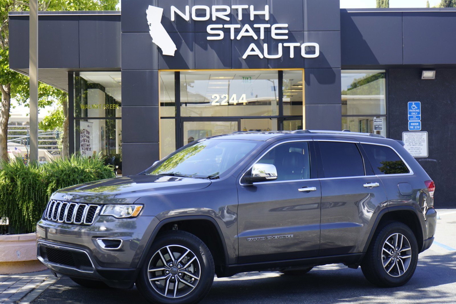 Used 2021 Jeep Grand Cherokee Limited