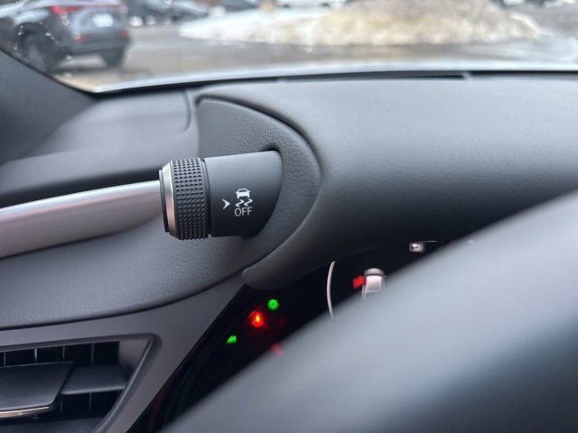 Used 2023 Lexus ES 350 F Sport w/ Accessory Package (Z2) image 28