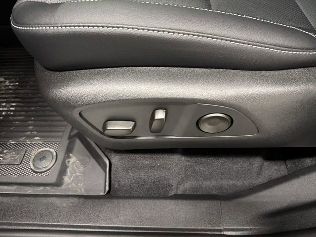 New 2026 Chevrolet Traverse LT w/ LPO, Floor Liner Package image 23