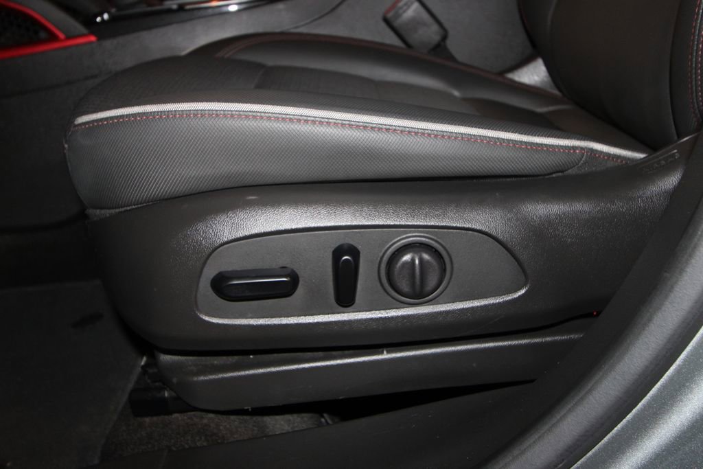 Used 2023 Chevrolet TrailBlazer RS AWD/4WD image 7