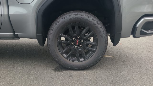 New 2026 GMC Sierra 1500 Elevation w/ X31 Off-Road Package AWD/4WD image 9