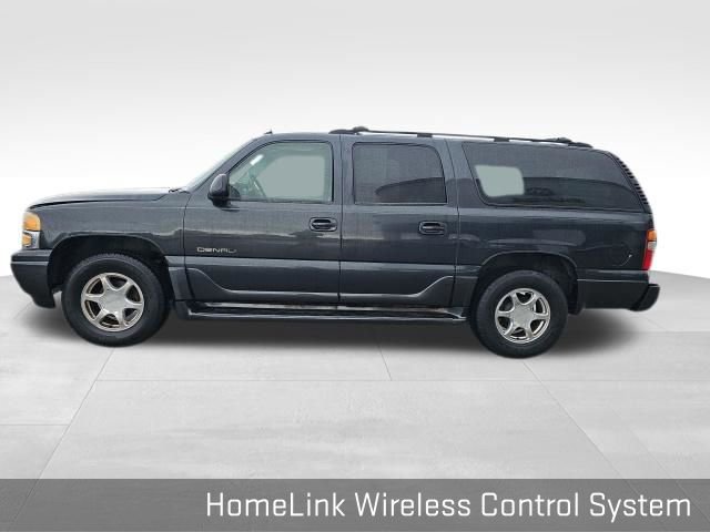 Used 2003 GMC Yukon XL Denali image 16