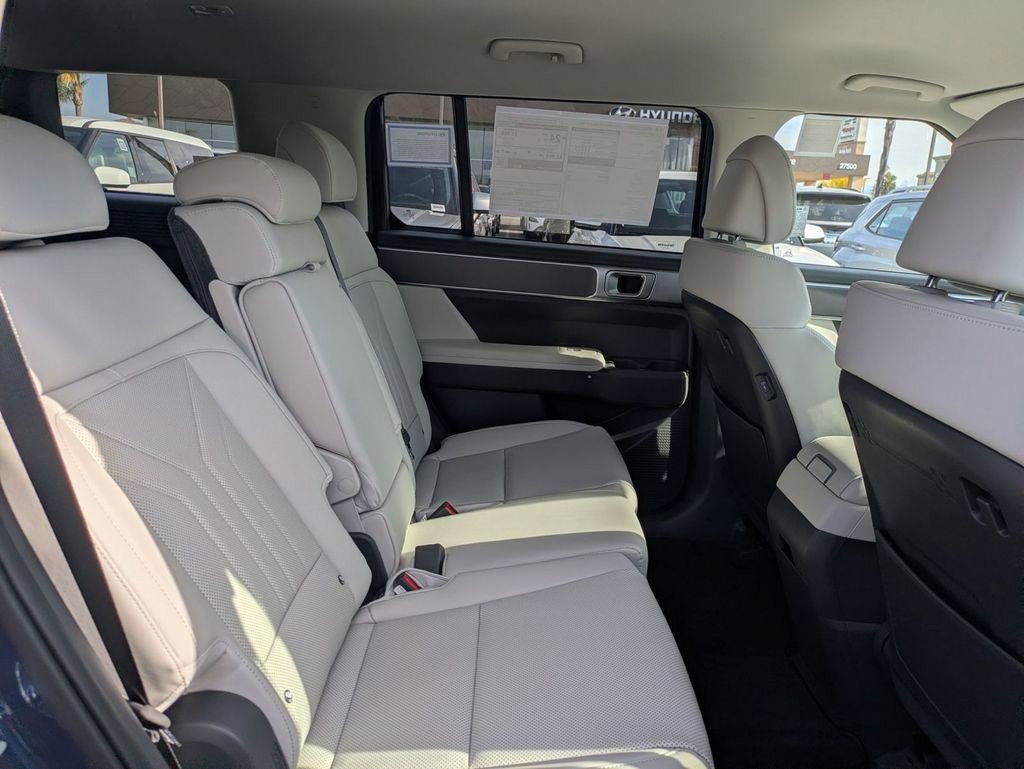 New 2026 Hyundai Santa Fe SEL FWD image 28