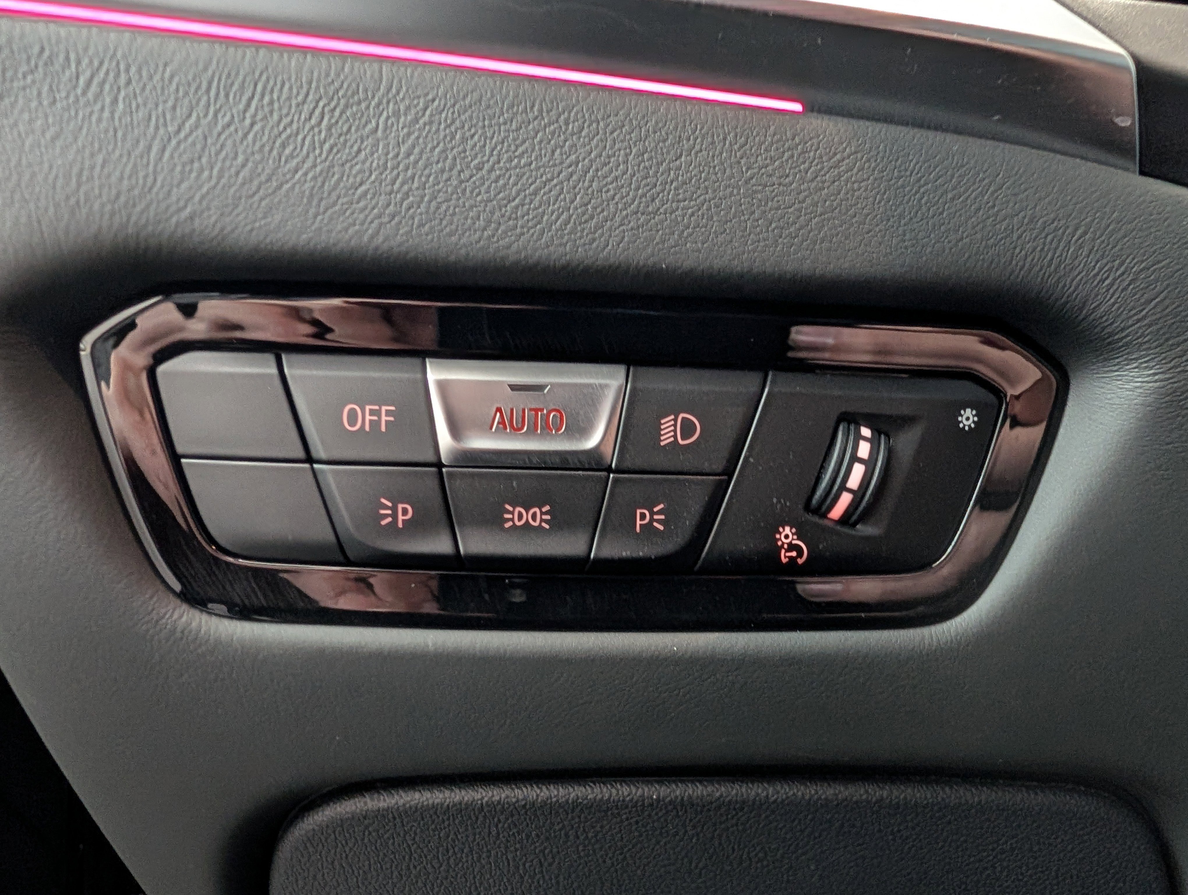 Used 2024 BMW M3 CS w/ M Driver's Package image 34