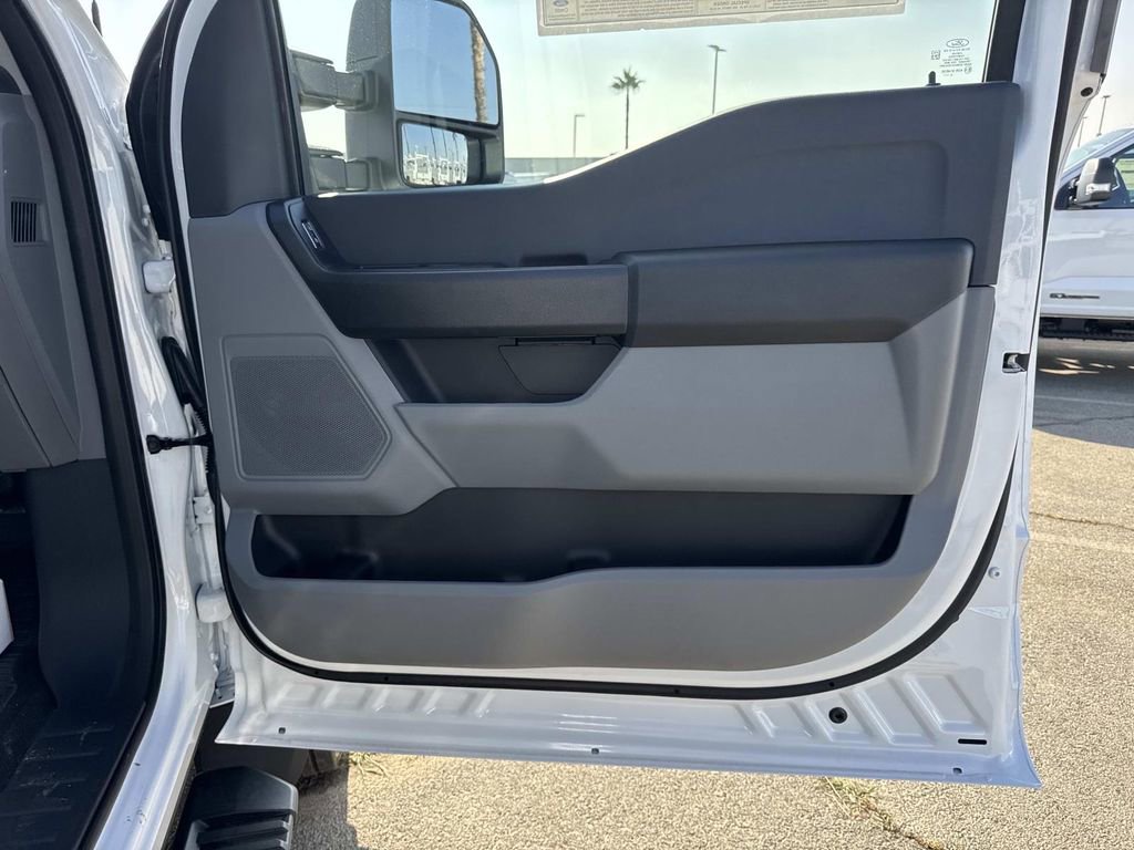 New 2026 Ford F450 XL w/ XL Chrome Package image 20