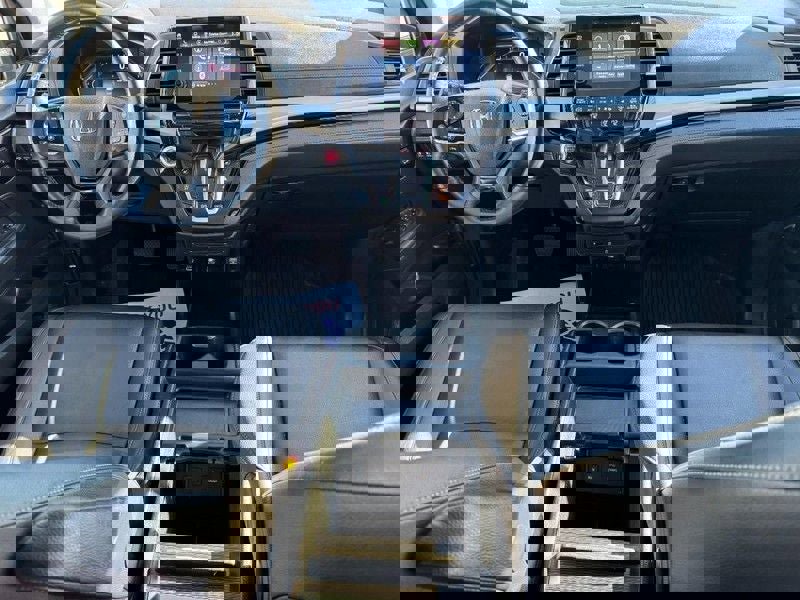 Used 2024 Honda Odyssey Touring image 12