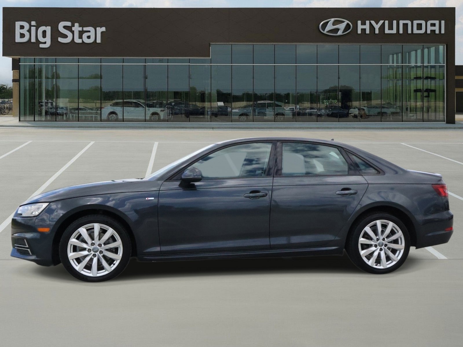 Used 2018 Audi A4 2.0T Ultra Premium w/ Convenience Package image 2