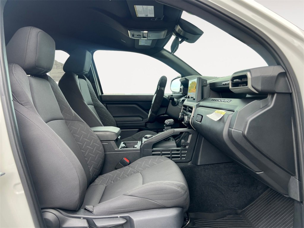 Used 2024 Toyota Tacoma SR image 15