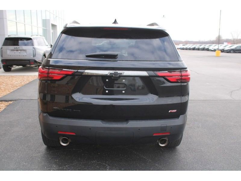 Used 2022 Chevrolet Traverse RS image 4