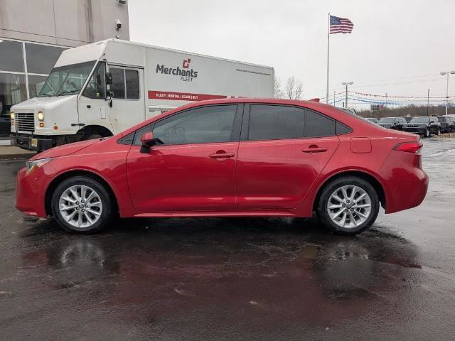 Used 2021 Toyota Corolla LE image 9