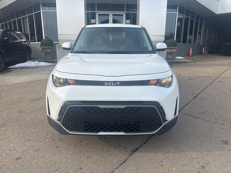 New 2025 Kia Soul LX w/ LX Technology Package image 2