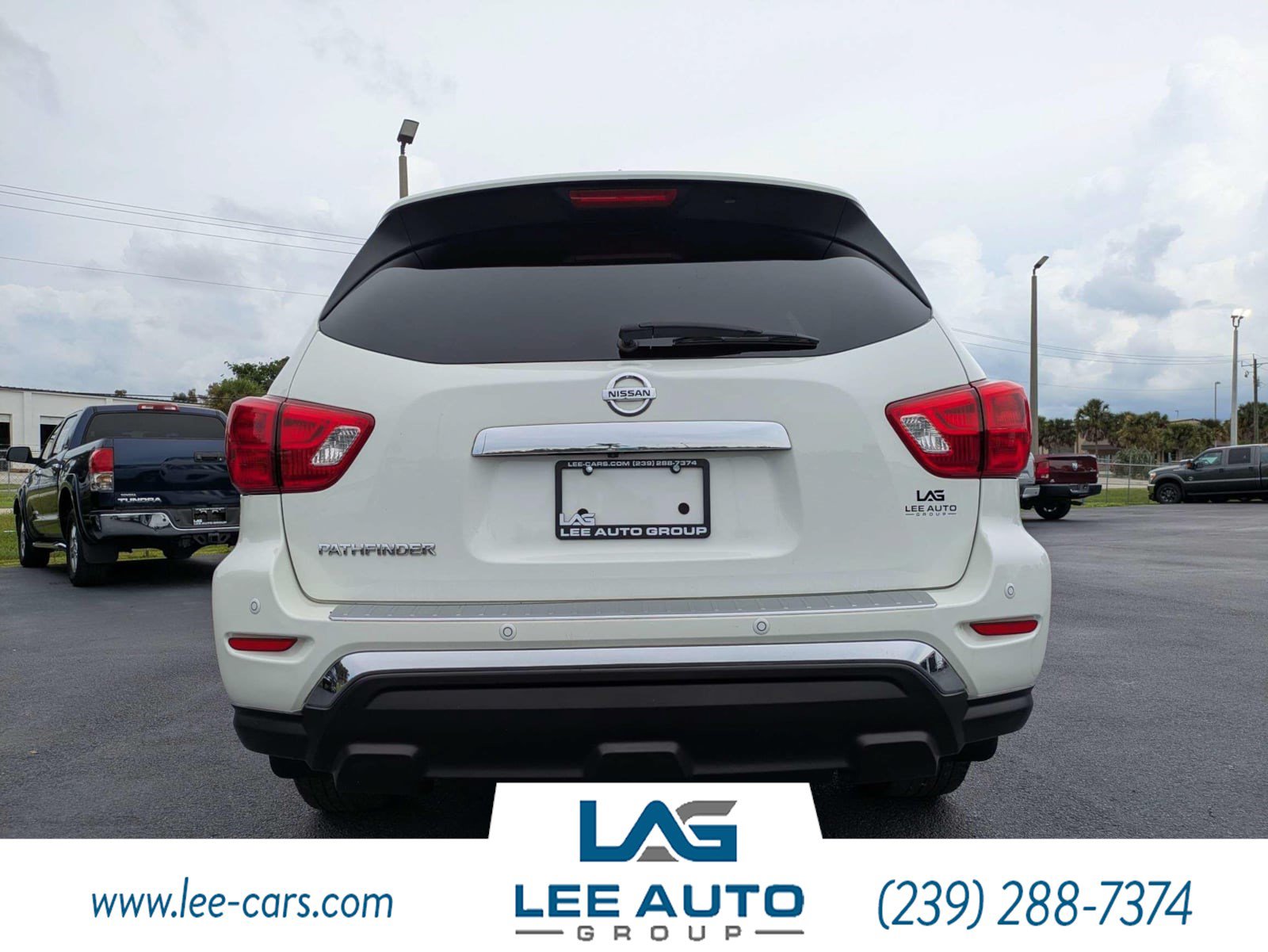 Used 2020 Nissan Pathfinder S FWD image 4