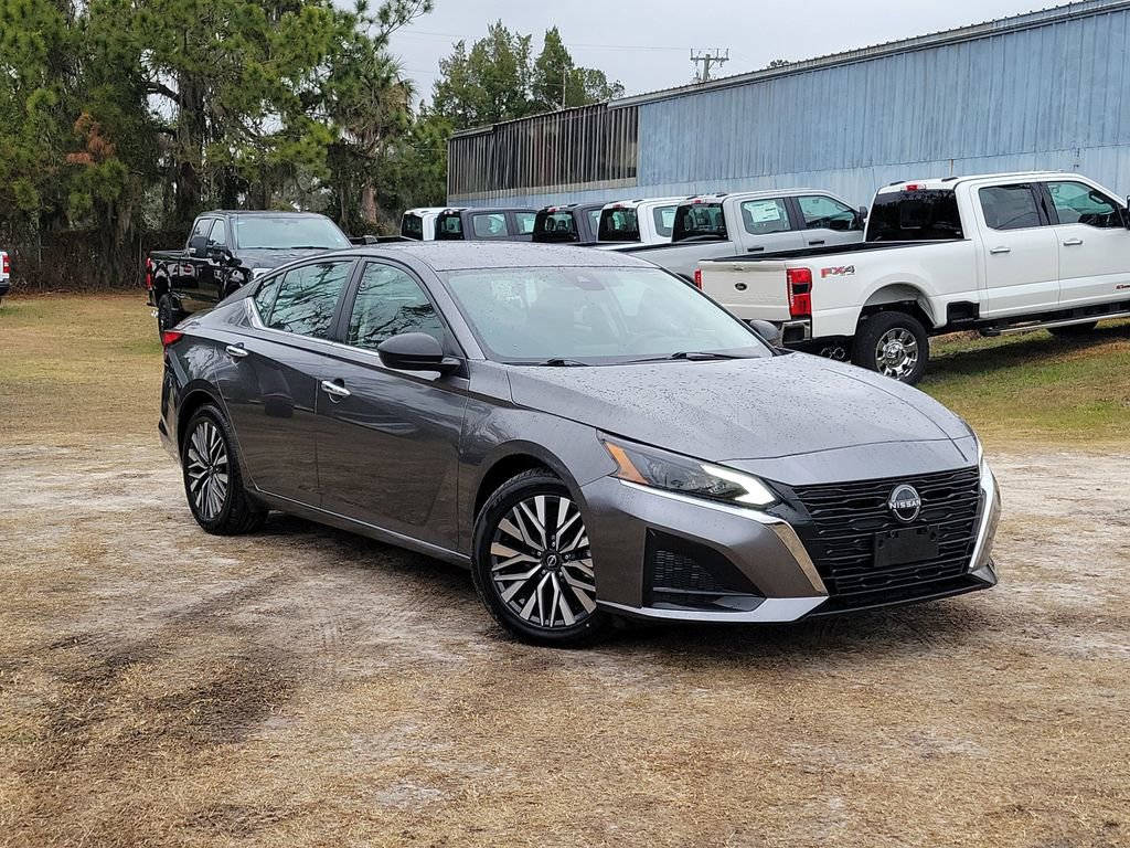 Used 2024 Nissan Altima 2.5 SV image 37