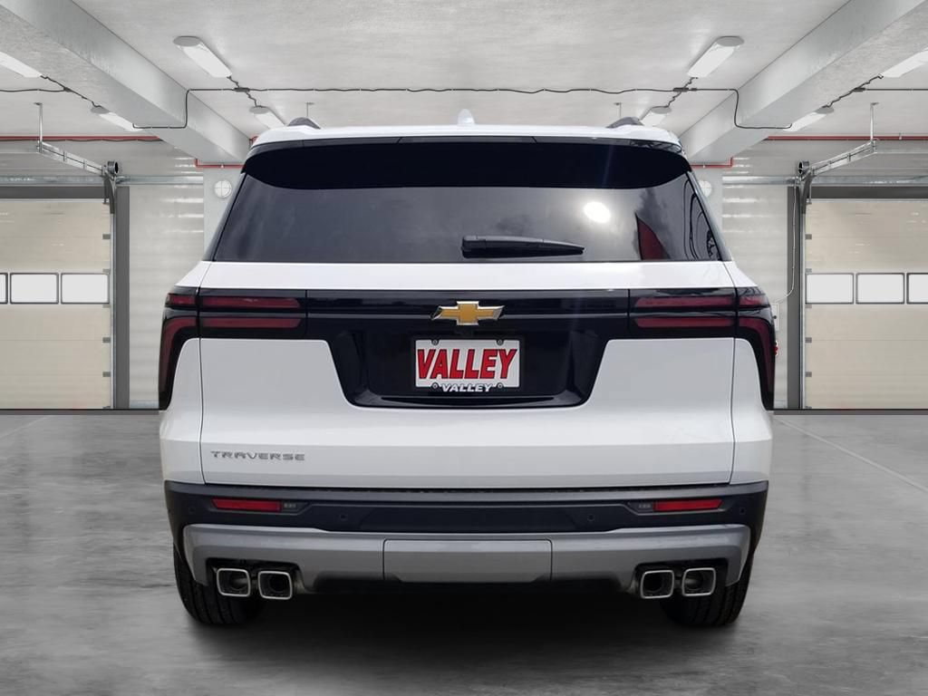 New 2026 Chevrolet Traverse LT FWD image 5
