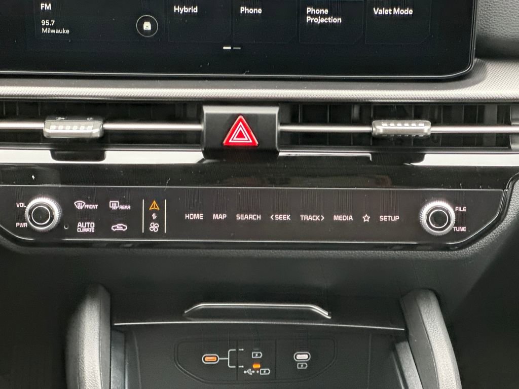 New 2026 Kia Sportage LX image 22