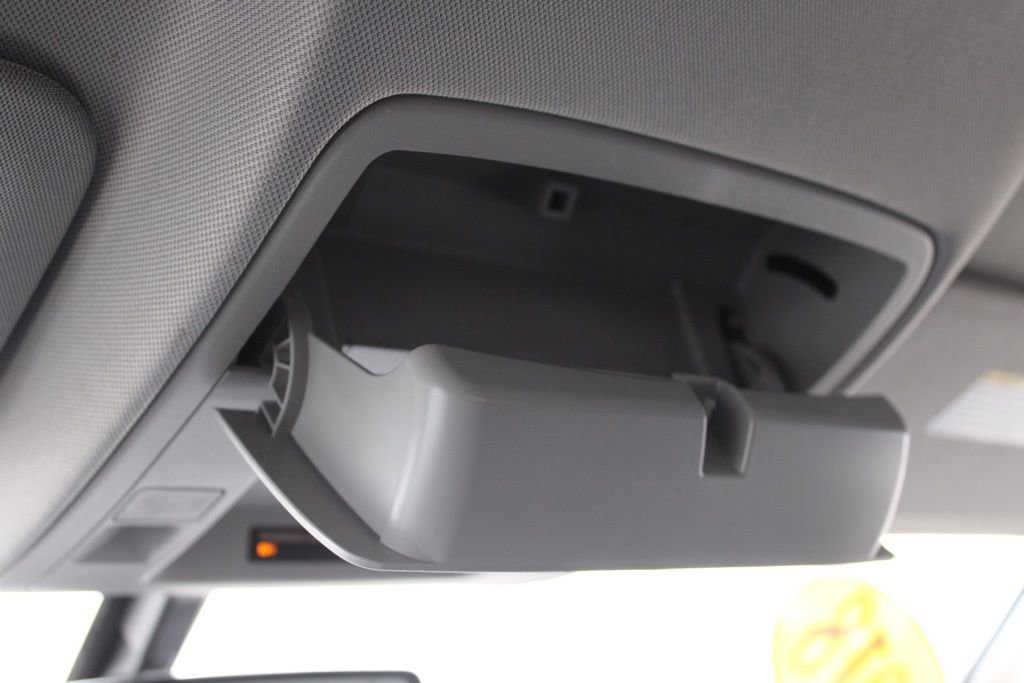 Used 2018 Chevrolet Silverado 1500 LT w/ All Star Edition image 40