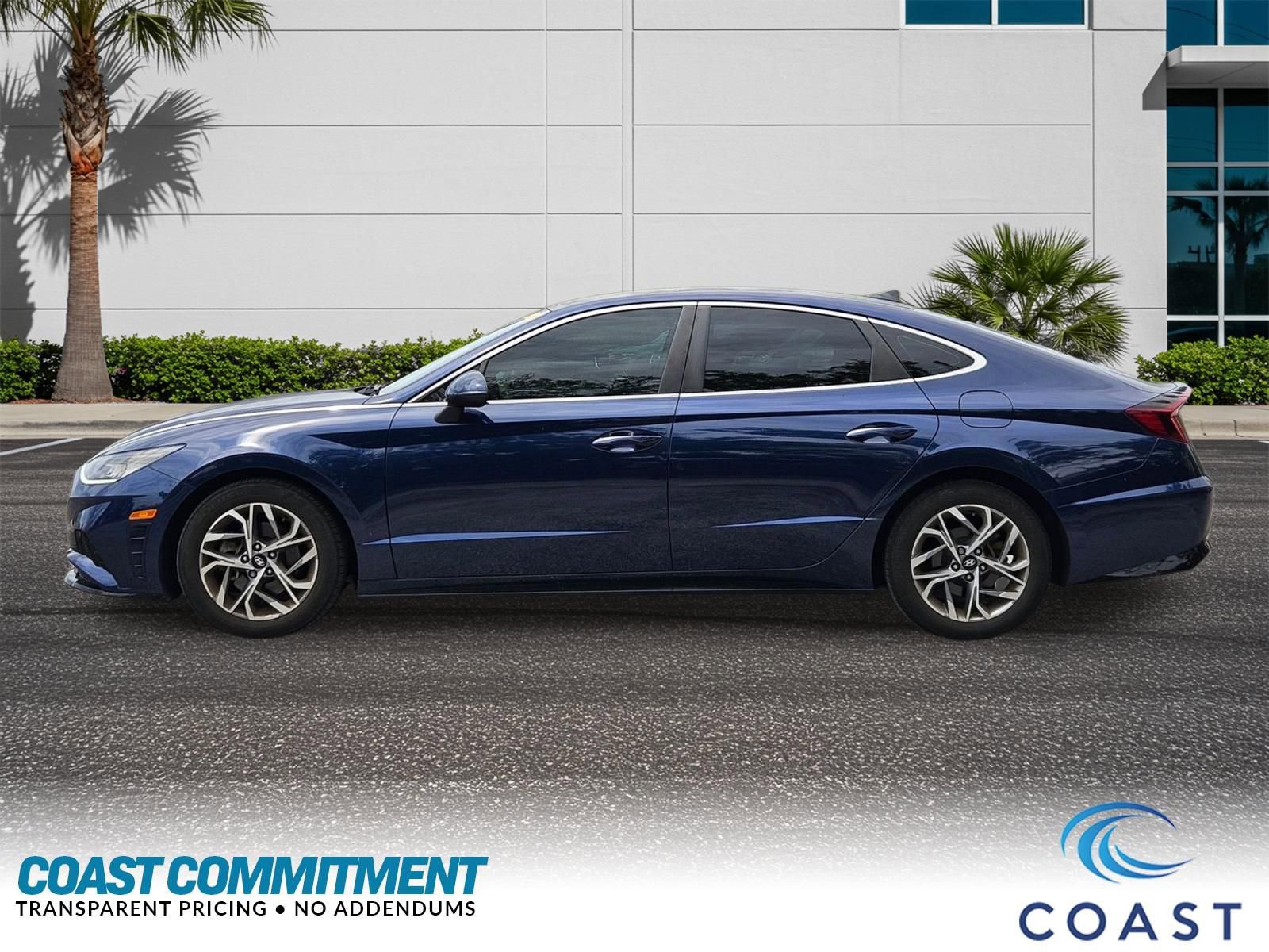 Used 2020 Hyundai Sonata SEL w/ Premium Package FWD image 2