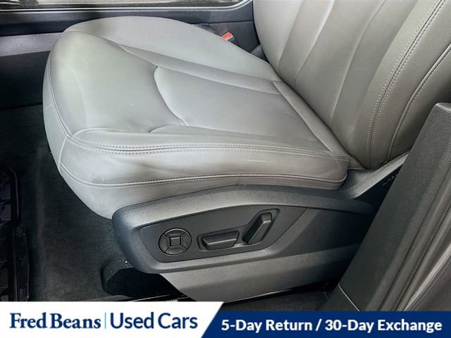 Used 2025 Audi Q7 2.0T Premium w/ Convenience Package image 20
