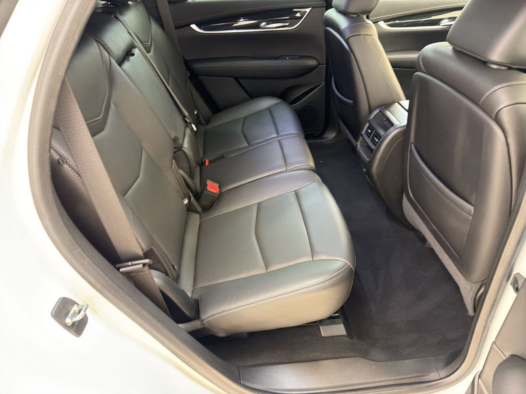 Used 2020 Cadillac XT5 Premium Luxury image 27