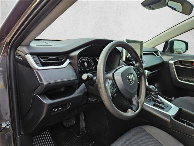 Used 2023 Toyota RAV4 LE image 9
