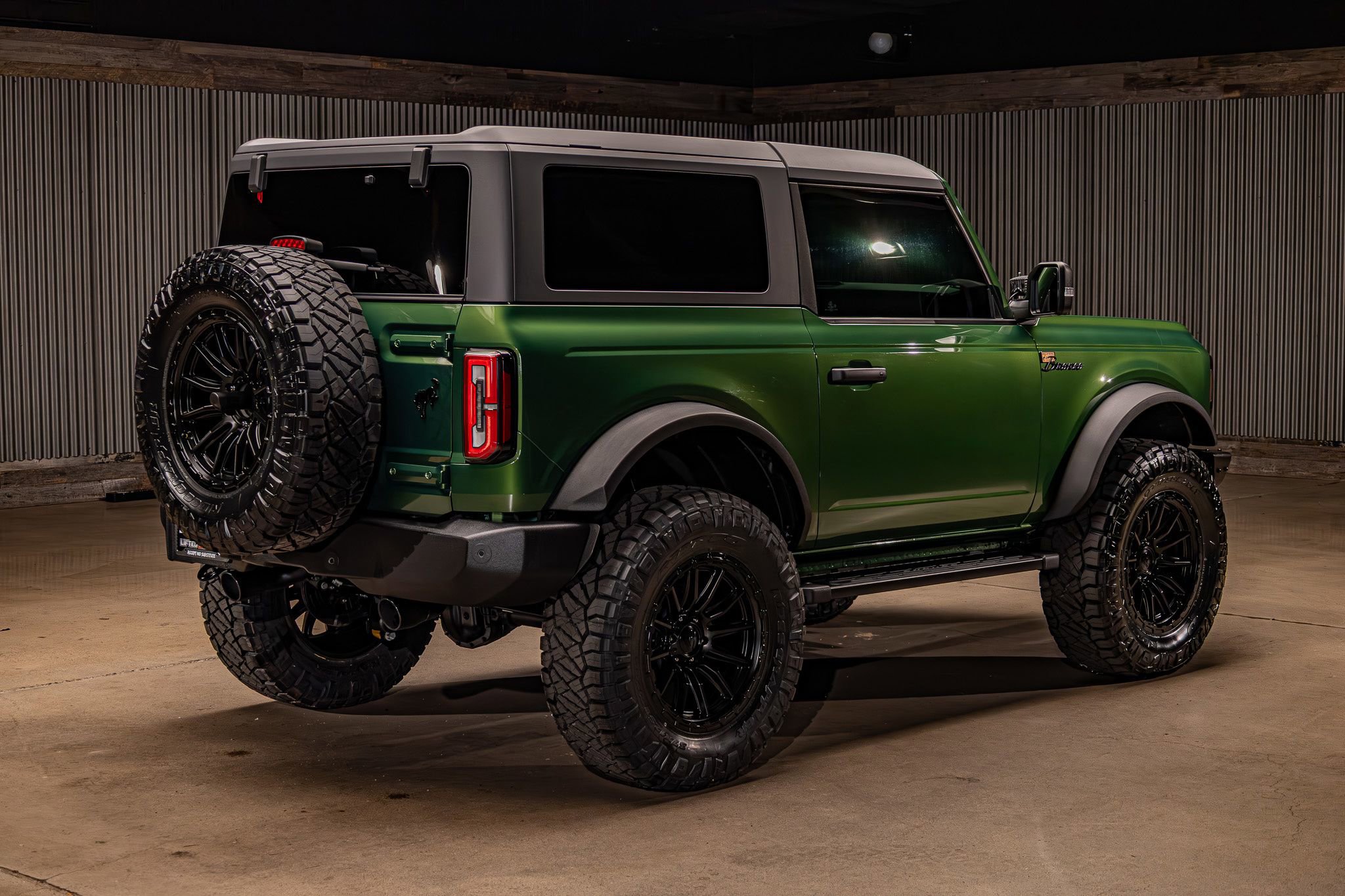 Used 2022 Ford Bronco Wildtrak image 10