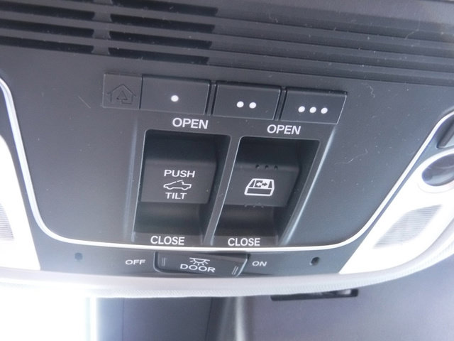 Used 2017 Honda Ridgeline RTL-E image 28