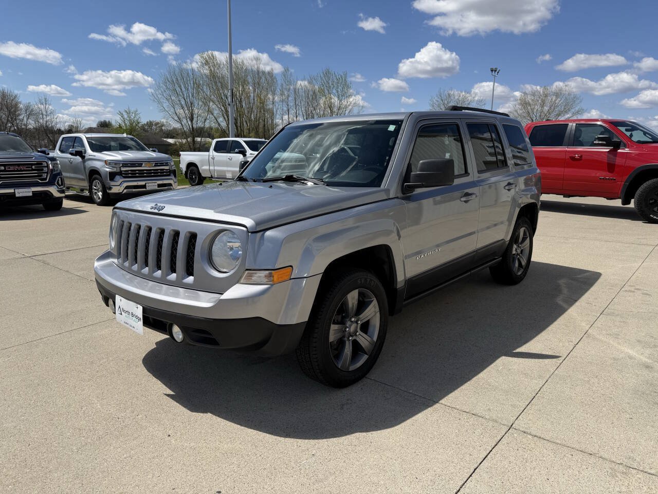Used 2015 Jeep Patriot High Altitude AWD/4WD image 2