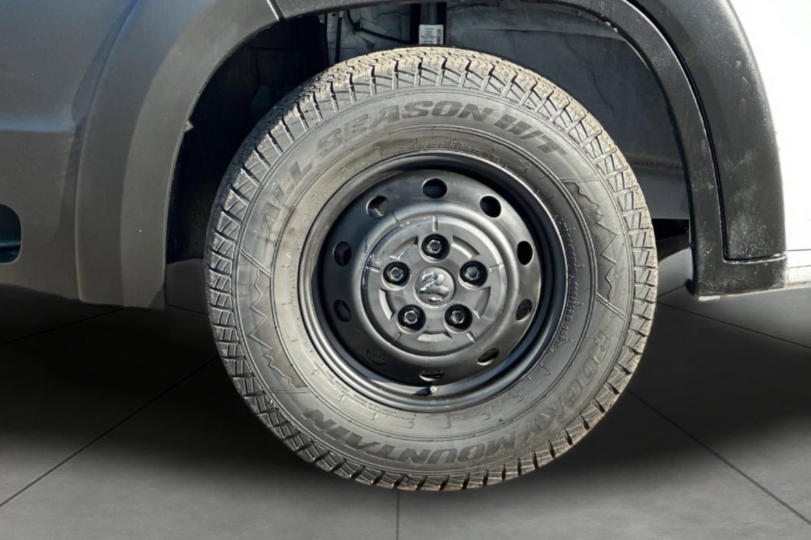 Used 2019 RAM ProMaster 1500 w/ Interior Convenience Group image 29